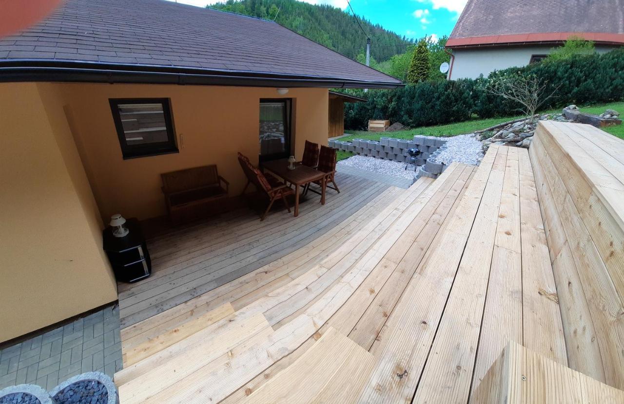 Lisny 105 Cely Novy Dum Se Zahradou U Jizery A Cyklo-Stezky New House By Jizera River And Bicycle Path Zelezny Brod Exterior foto